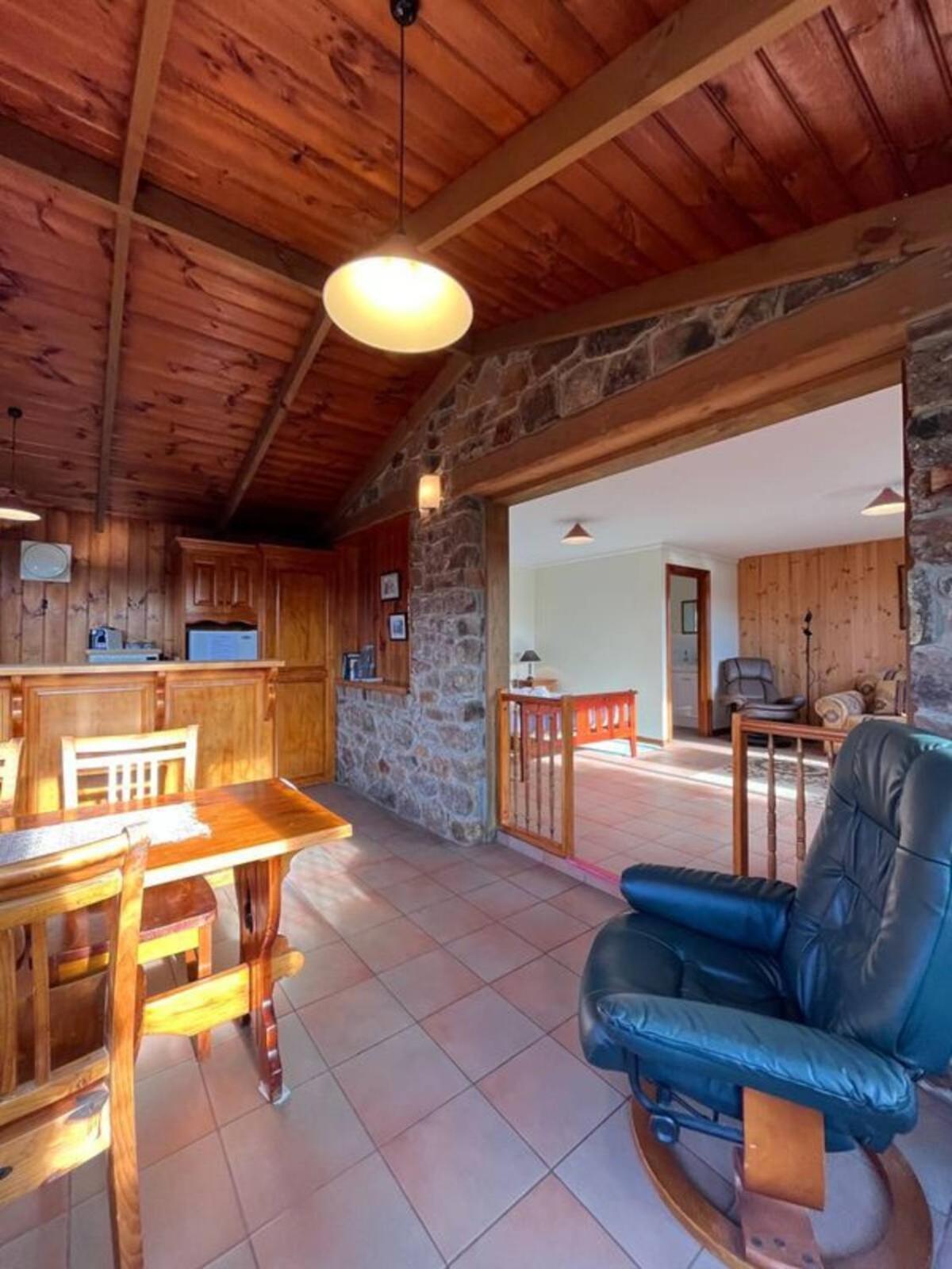 The Cottage - Tidelines Of Bicheno Exteriör bild